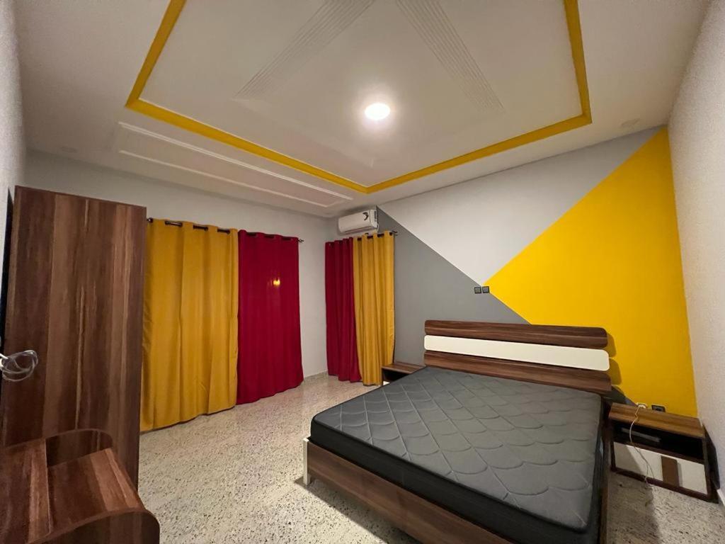 Smb-Gn Residence Lambandji - Electricite Et Wifi H24 Conakry Exterior foto