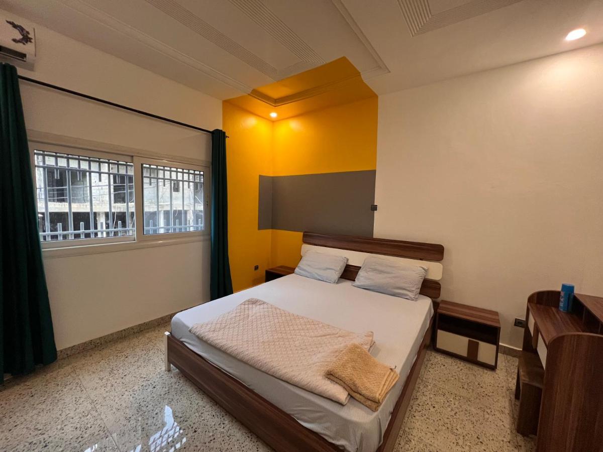 Smb-Gn Residence Lambandji - Electricite Et Wifi H24 Conakry Exterior foto