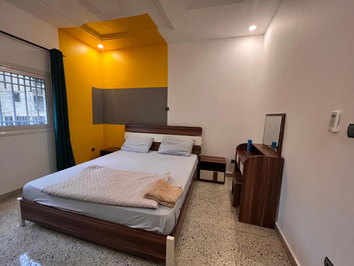 Smb-Gn Residence Lambandji - Electricite Et Wifi H24 Conakry Exterior foto