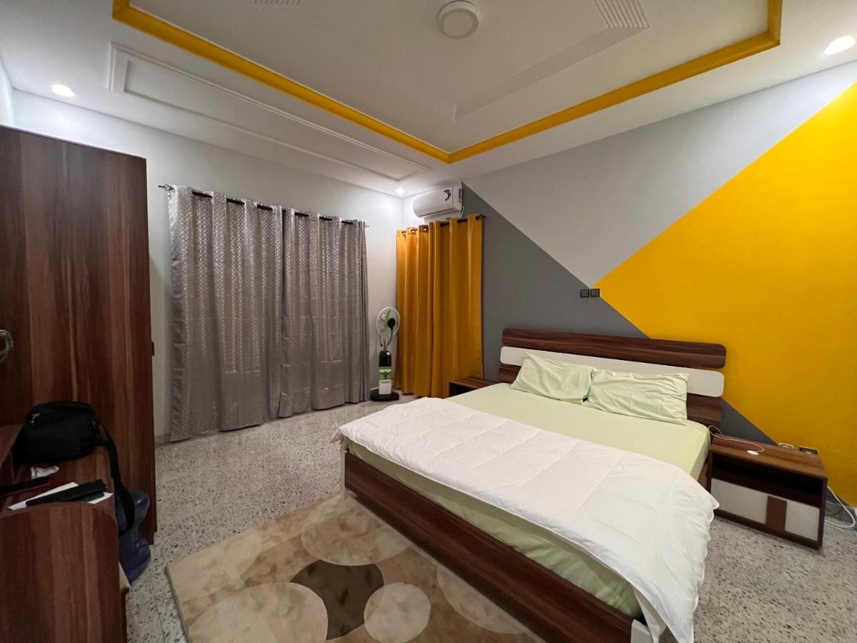 Smb-Gn Residence Lambandji - Electricite Et Wifi H24 Conakry Exterior foto
