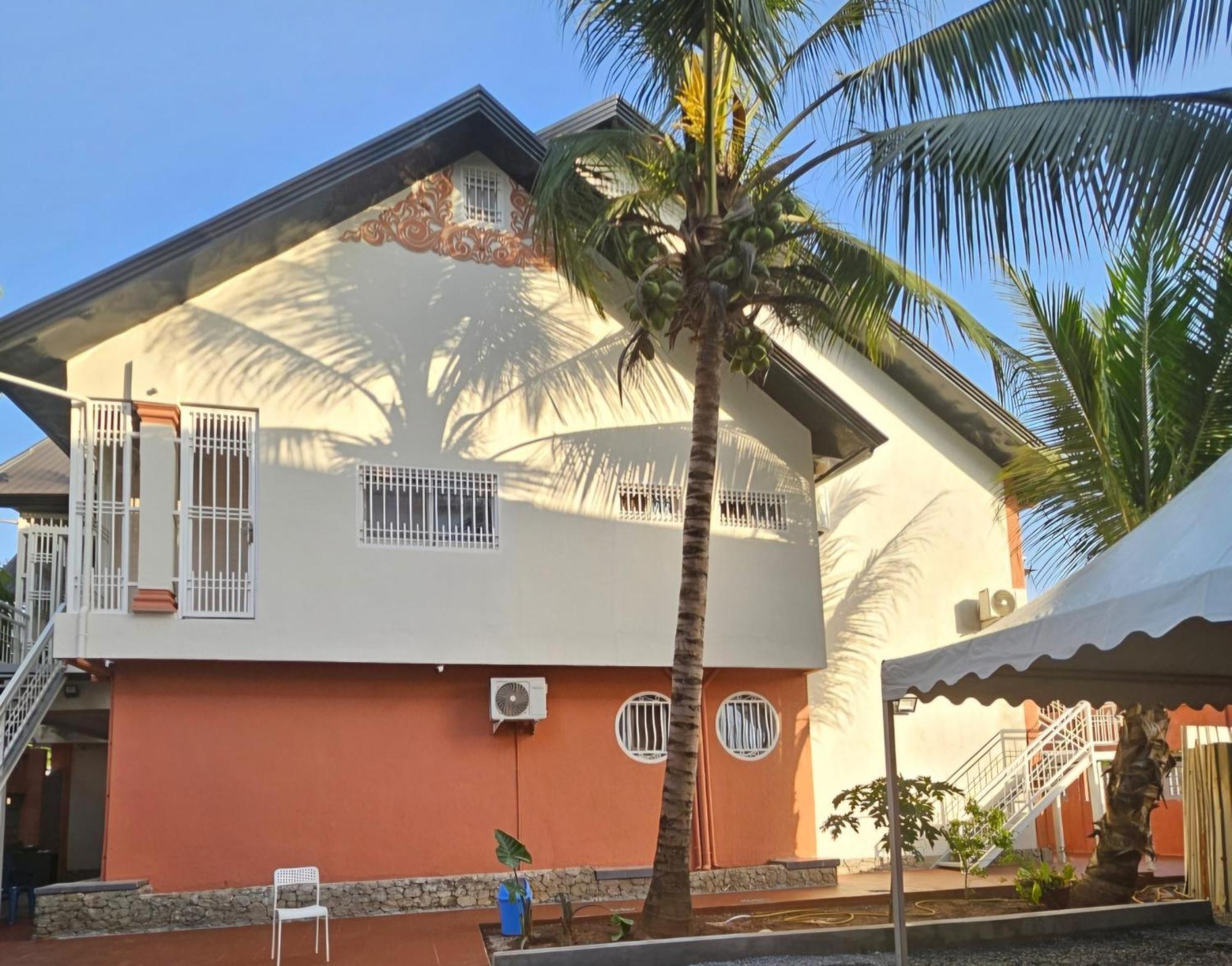 Smb-Gn Residence Lambandji - Electricite Et Wifi H24 Conakry Exterior foto